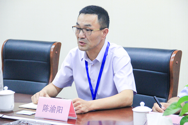 杭州市副市長王宏一行蒞臨托普云農調研